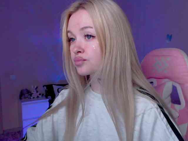 NaughtyMable webcam
