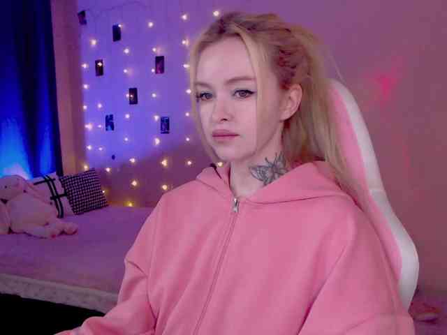 NaughtyMable webcam