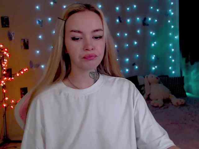 NaughtyMable webcam