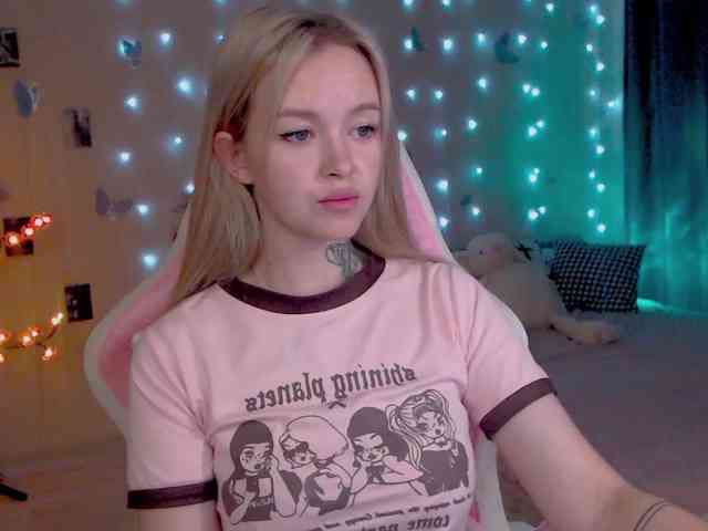 NaughtyMable webcam