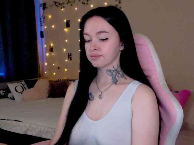 NaughtyMable webcam