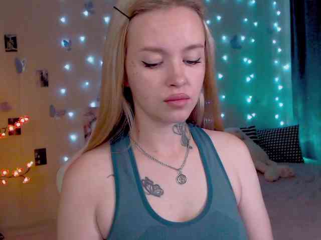 NaughtyMable webcam