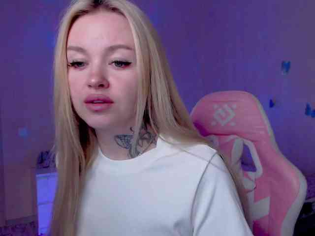 NaughtyMable webcam