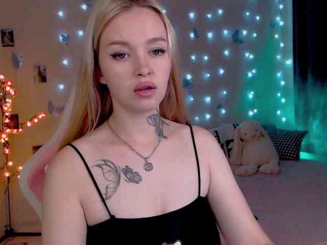 NaughtyMable webcam