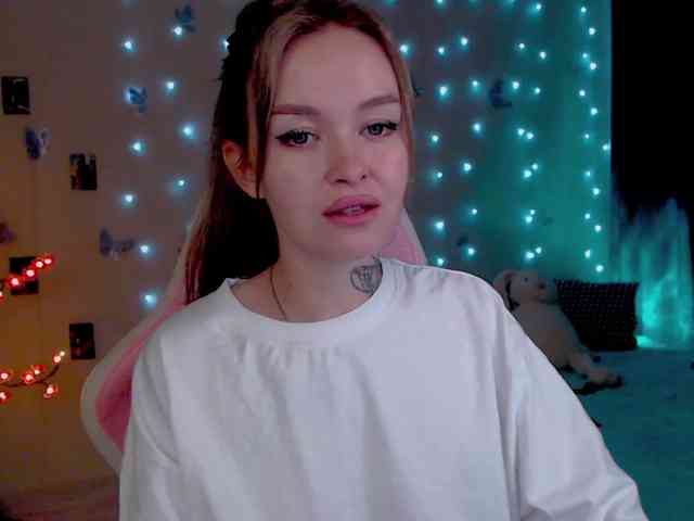 NaughtyMable webcam