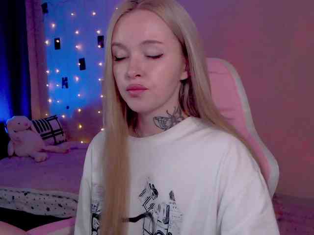 NaughtyMable webcam