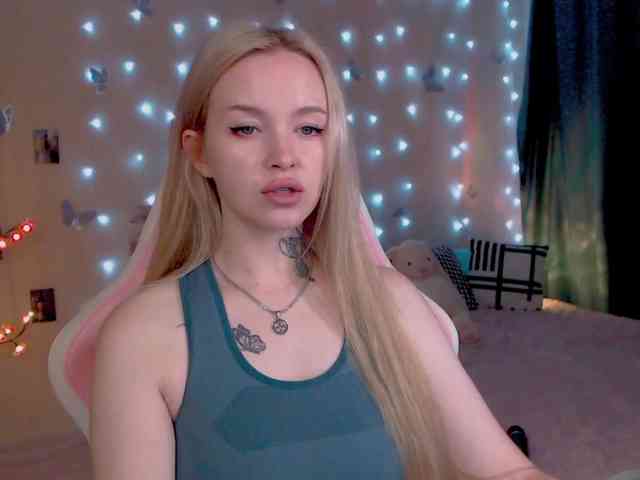 NaughtyMable webcam