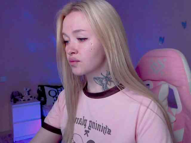 NaughtyMable webcam