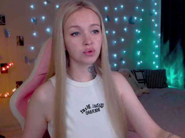 NaughtyMable webcam