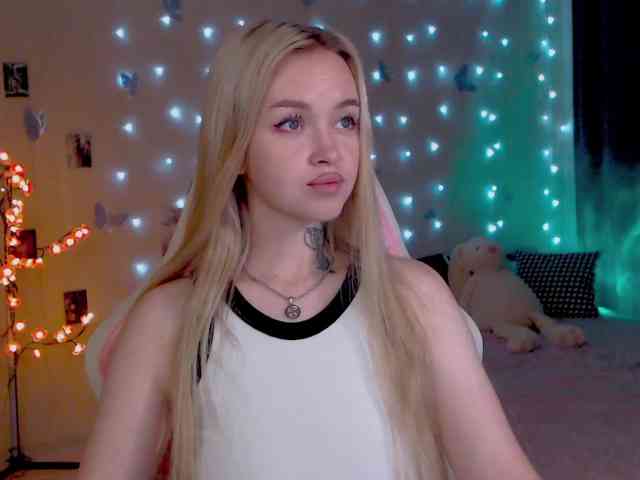 NaughtyMable webcam