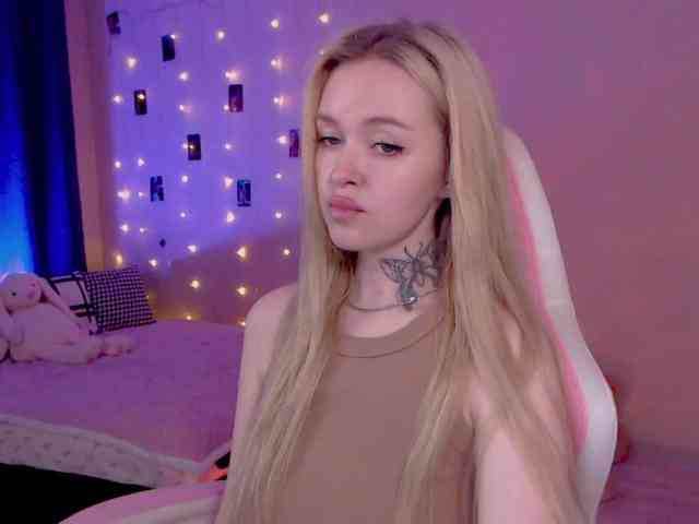 NaughtyMable webcam