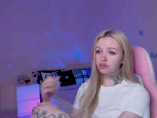 NaughtyMable webcam