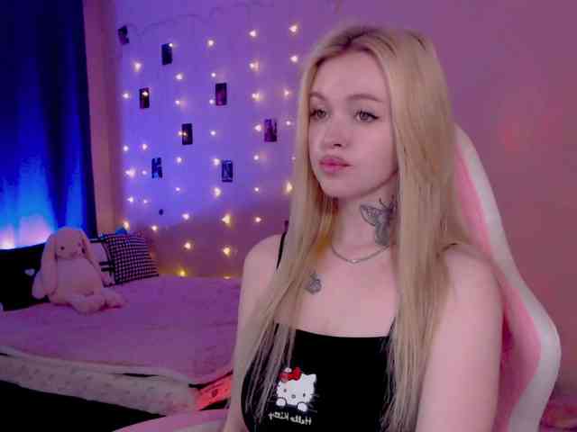 NaughtyMable webcam