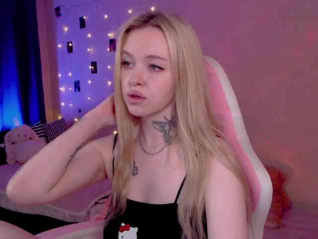 NaughtyMable webcam