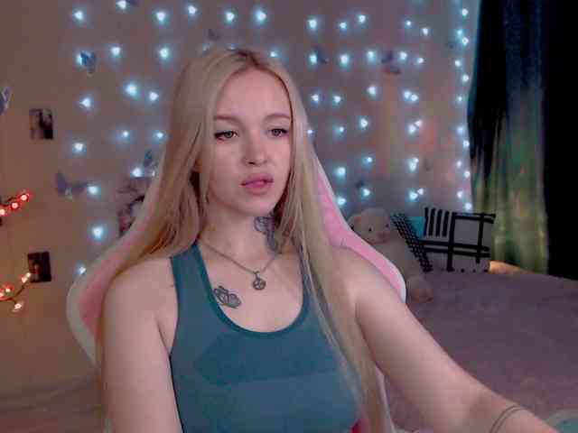 NaughtyMable webcam