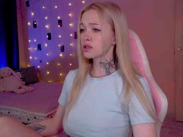 NaughtyMable webcam