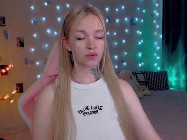 NaughtyMable webcam