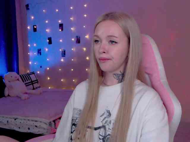 NaughtyMable webcam
