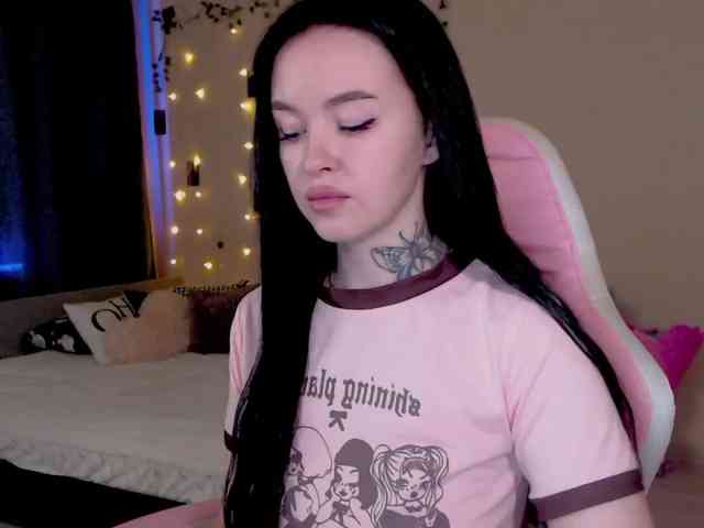 NaughtyMable webcam