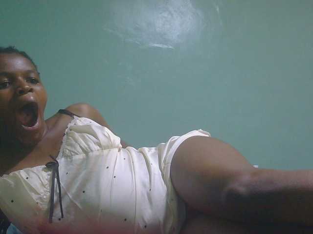 sexxynila live cam on BongaCams