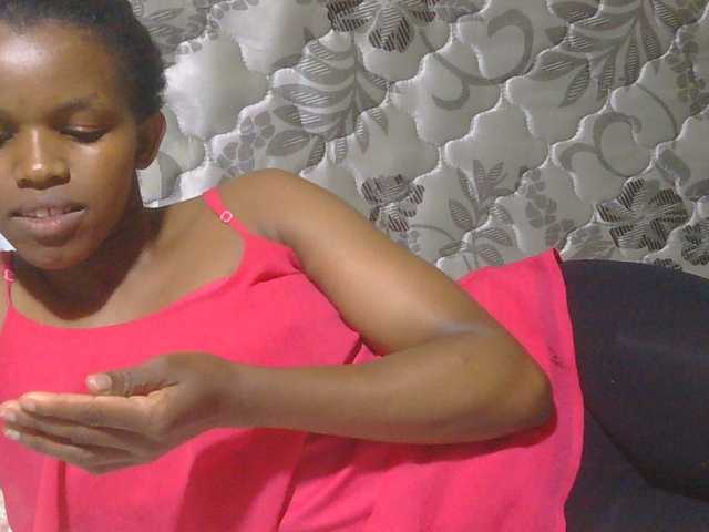 sexxynila live cam on BongaCams