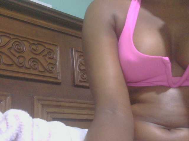 sexxynila live cam on BongaCams