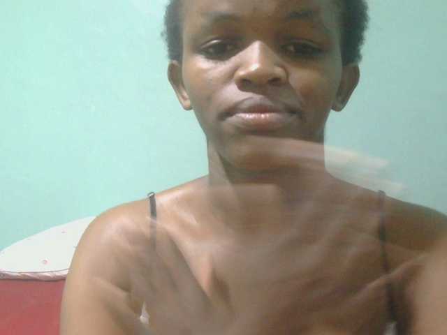 sexxynila live cam on BongaCams