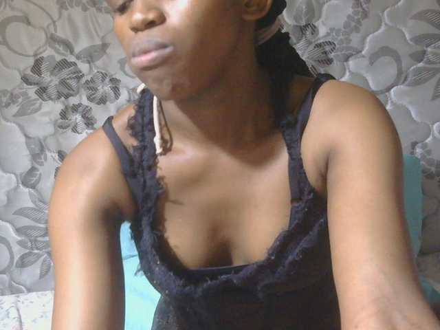 sexxynila live cam on BongaCams
