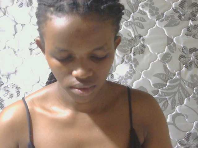 sexxynila live cam on BongaCams