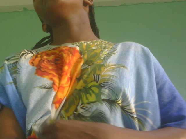 sexxynila live cam on BongaCams