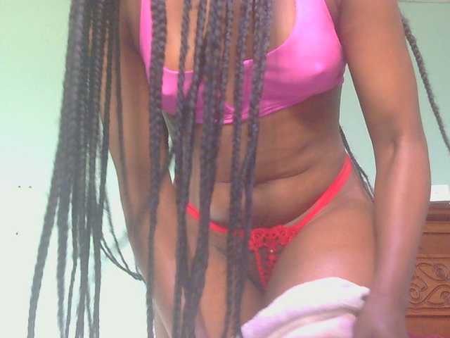 sexxynila live cam preview