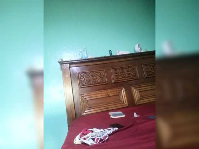 sexxynila live cam preview