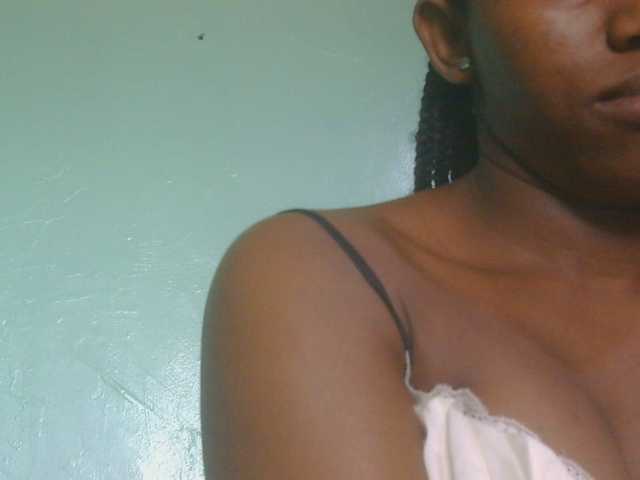 sexxynila live cam on BongaCams