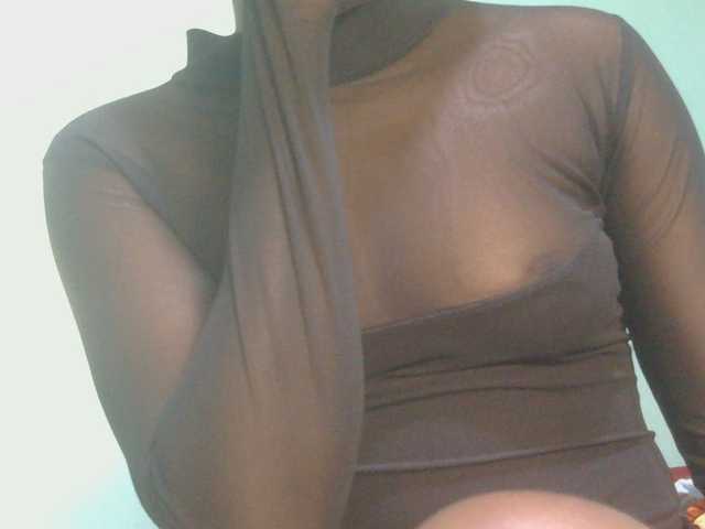 sexxynila live cam on BongaCams