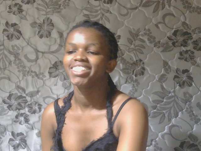 sexxynila live cam on BongaCams