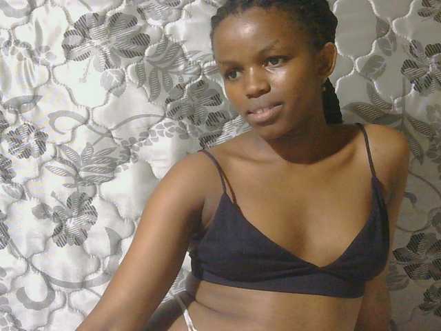 sexxynila live cam on BongaCams