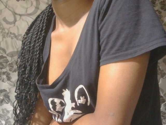 sexxynila live cam on BongaCams