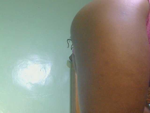 sexxynila live cam on BongaCams