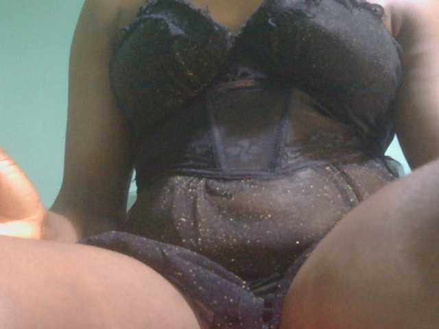 sexxynila live cam on BongaCams
