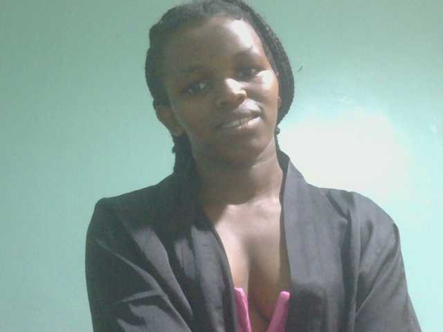 sexxynila live cam on BongaCams