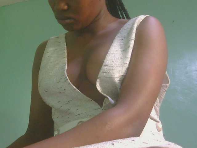 sexxynila live cam on BongaCams