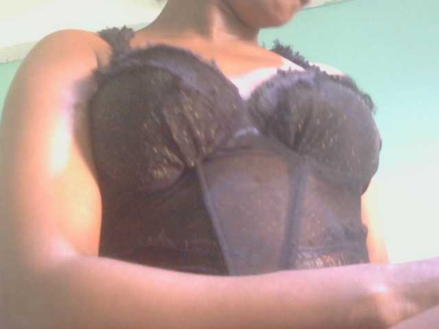 sexxynila live cam on BongaCams