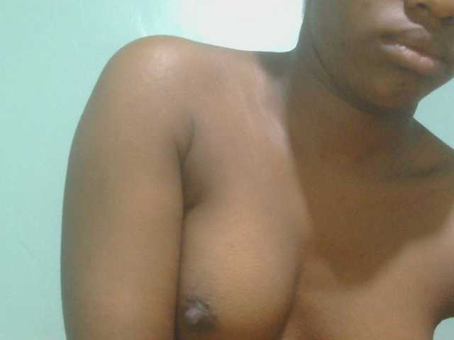 sexxynila live cam on BongaCams