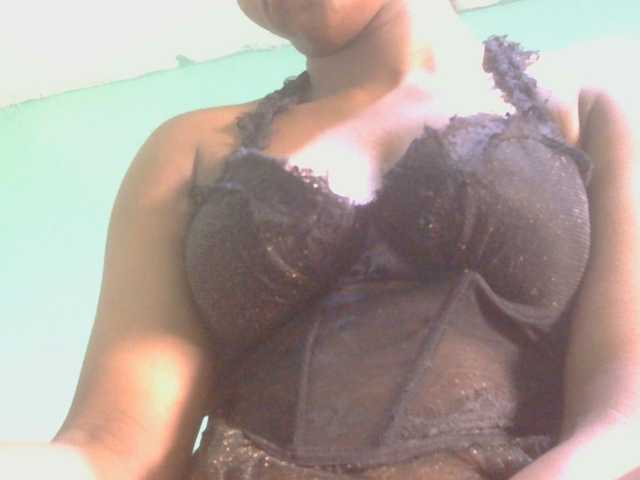 sexxynila live cam on BongaCams