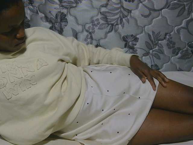 sexxynila's BongaCams show and profile