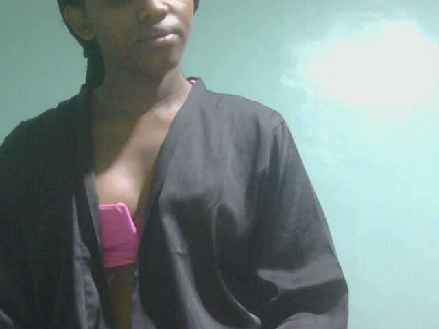 sexxynila live cam on BongaCams