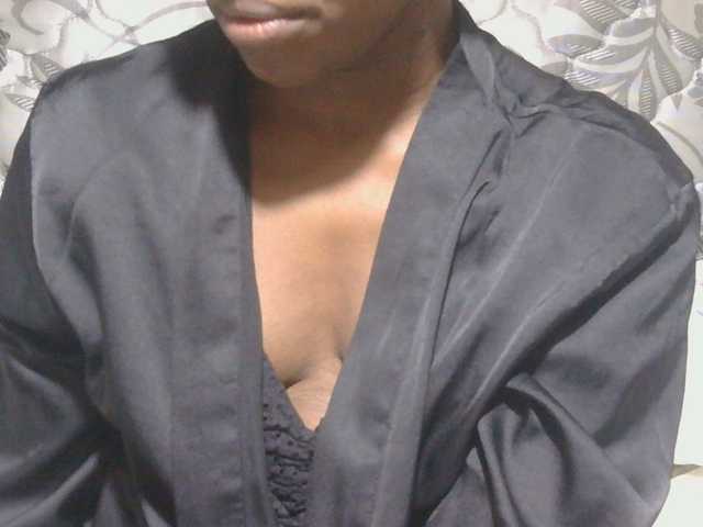 sexxynila live cam on BongaCams