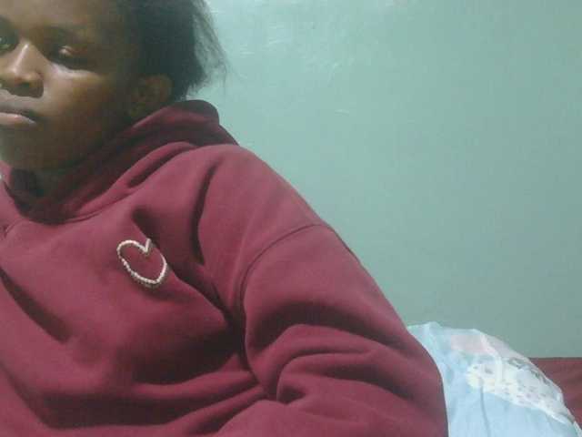 sexxynila live cam on BongaCams