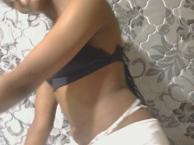 sexxynila live cam on BongaCams