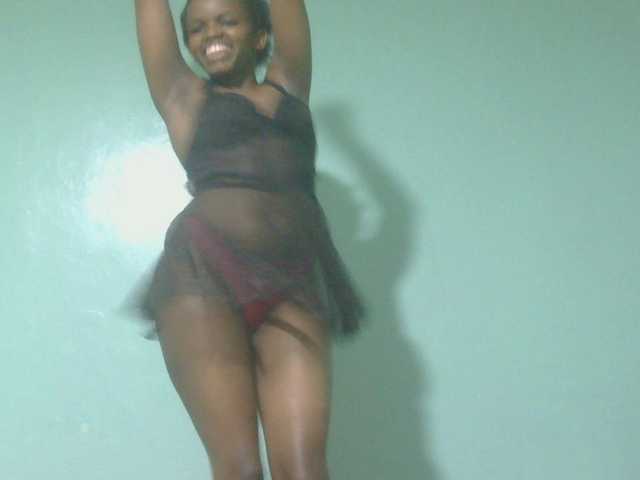 sexxynila live cam on BongaCams